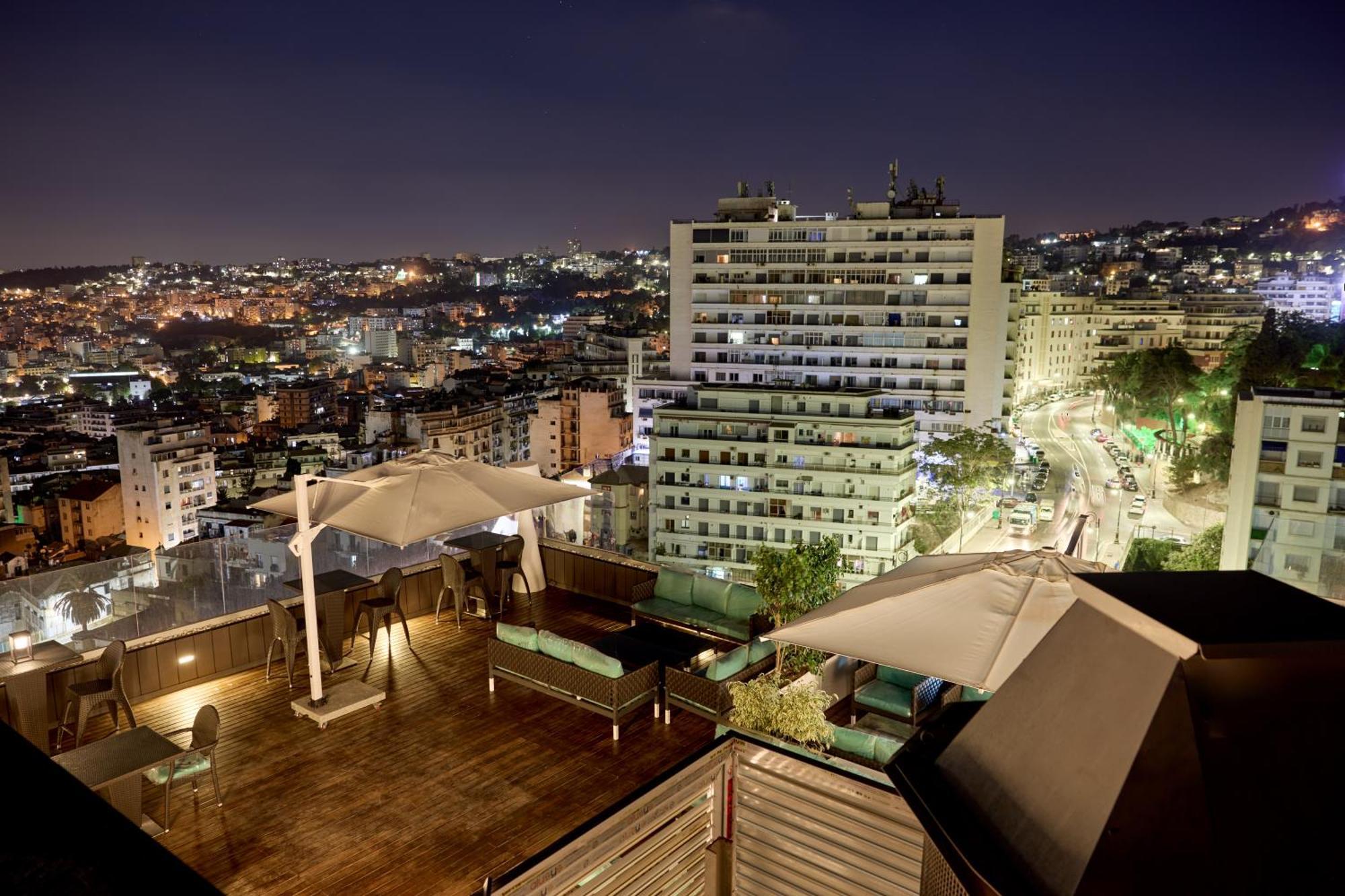 Algiers Hotel Ralf מראה חיצוני תמונה