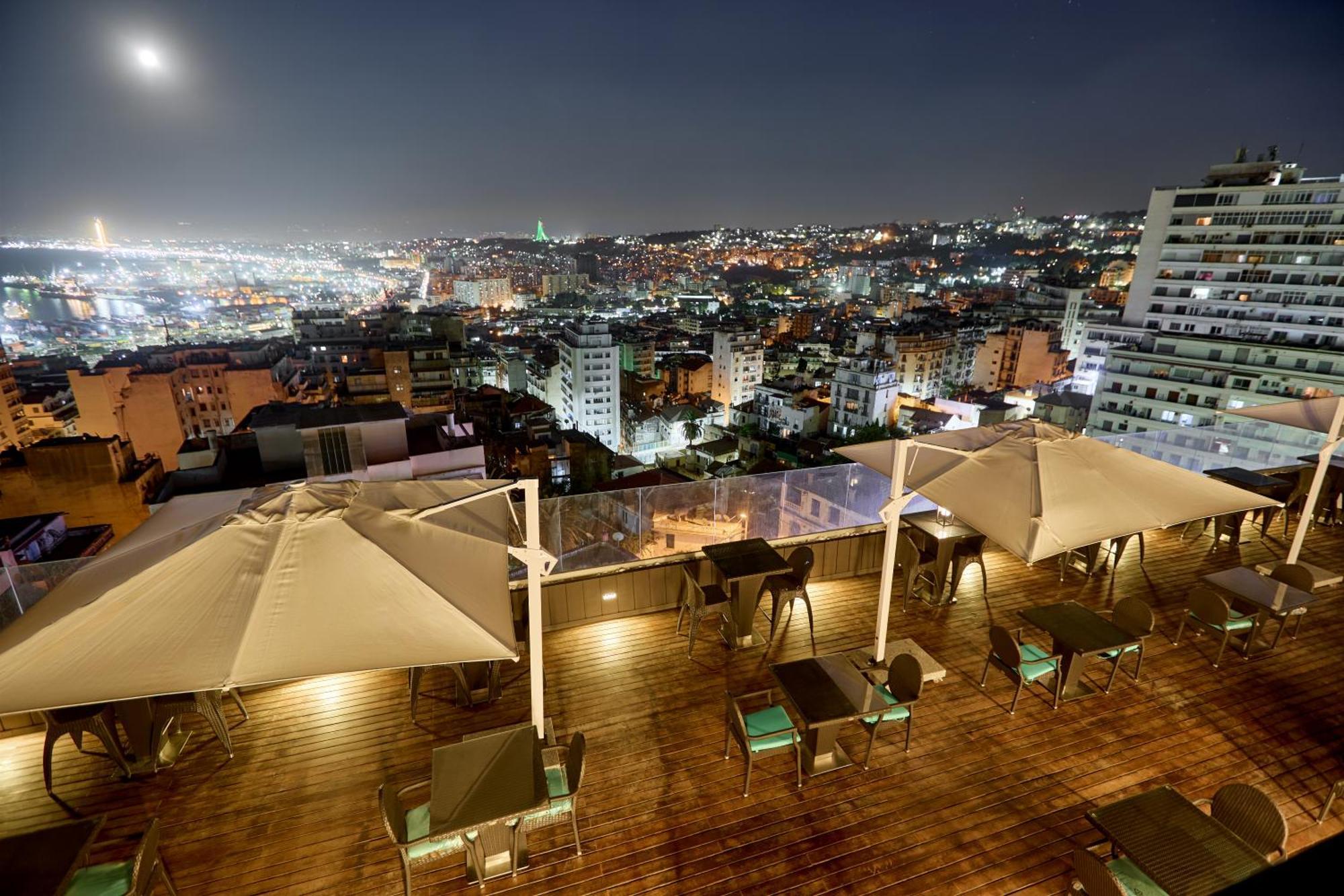 Algiers Hotel Ralf מראה חיצוני תמונה